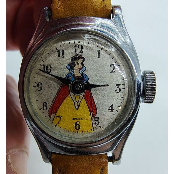 Snow White Vintage US Time 11 L95 Ladies Watch 1950\'s Manual Wind main image 12